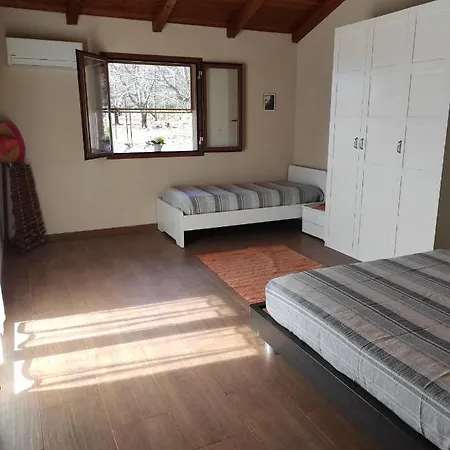 בית נופש Tenuta ...un Oasi Di Pace Puntalazzo